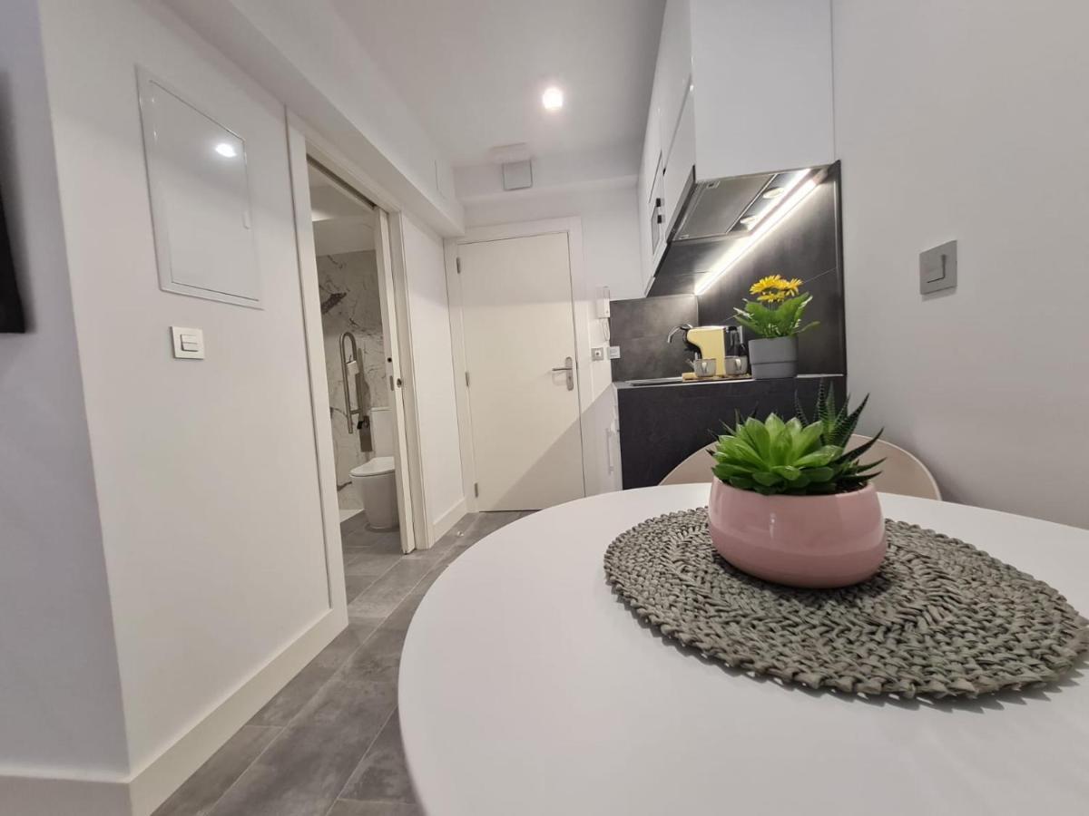 Loftinmalaga Aparthotel Εξωτερικό φωτογραφία