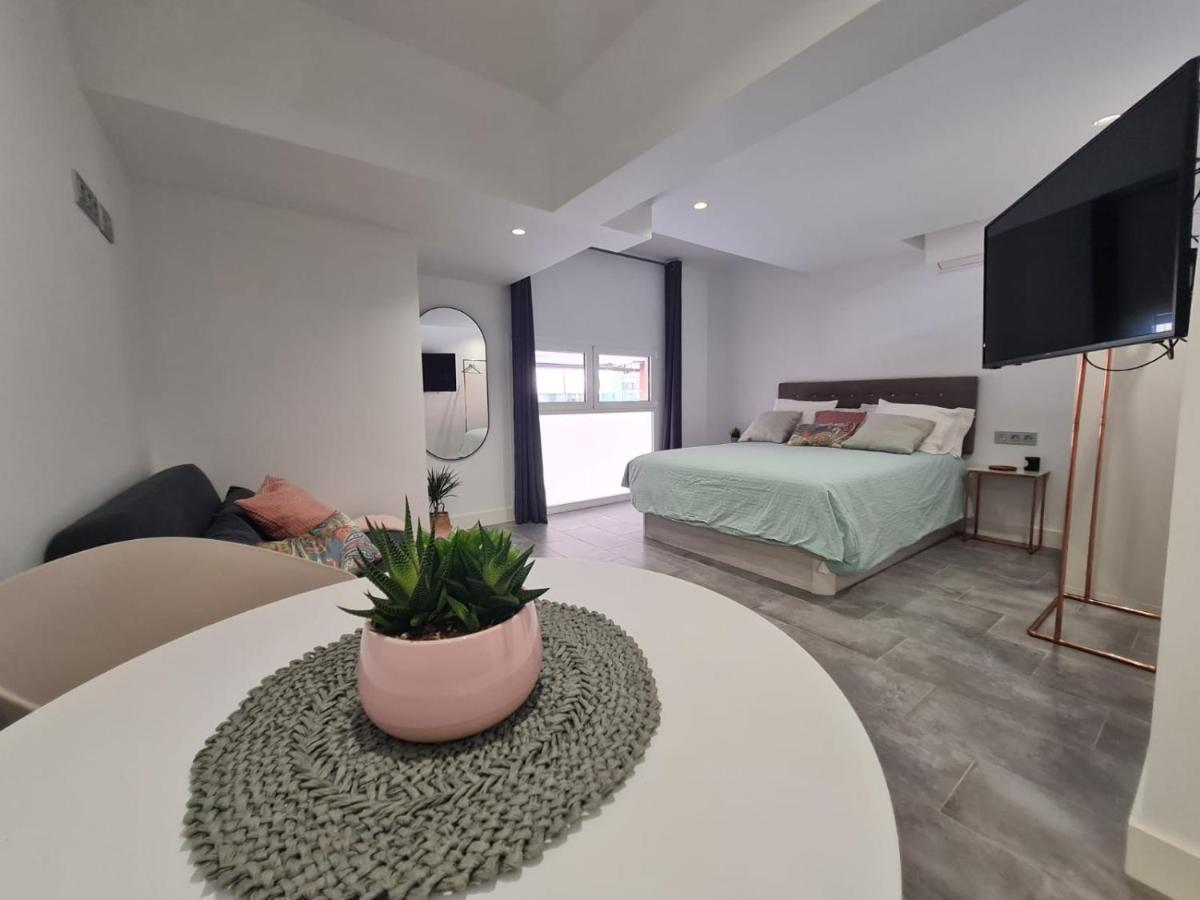 Loftinmalaga Aparthotel Εξωτερικό φωτογραφία