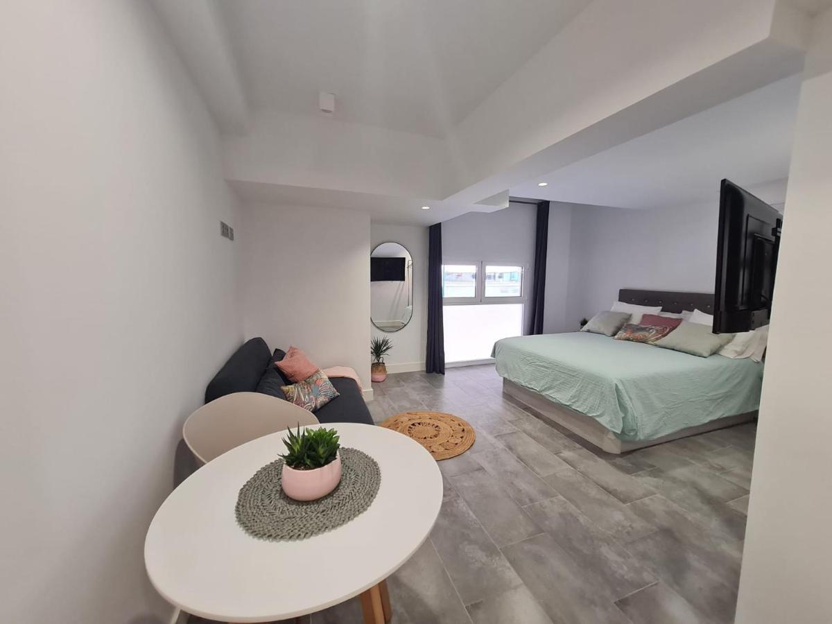 Loftinmalaga Aparthotel Εξωτερικό φωτογραφία